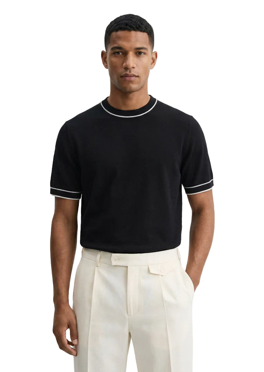 Sedley Tarver Knitted Black T-Shirt